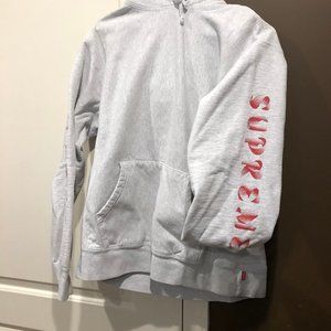 Supreme Men's Hoodie